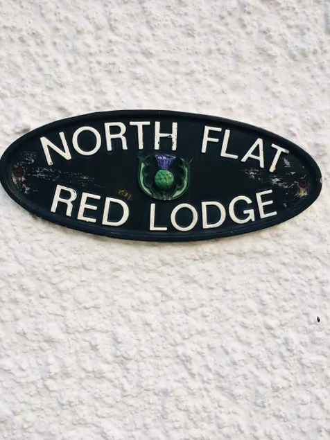 North Flat Red Lodge Castle Street Tarbert - Image 1