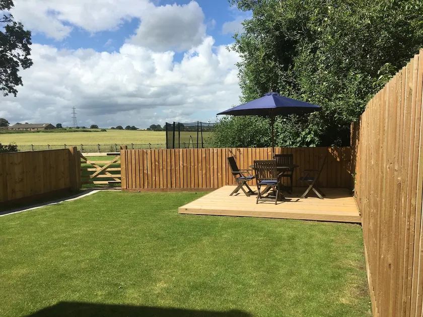 Melberry Lodge - Image 1
