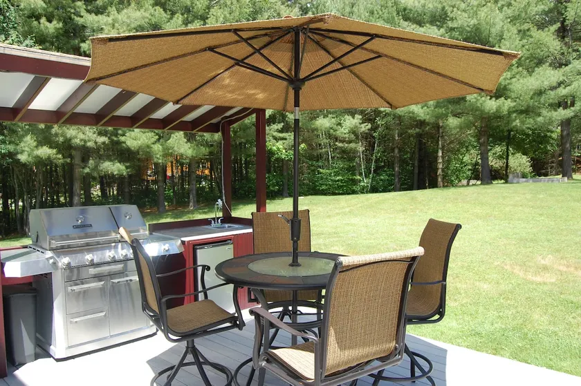 Mount Washington Home Escape w/ Jacuzzi - Image 1