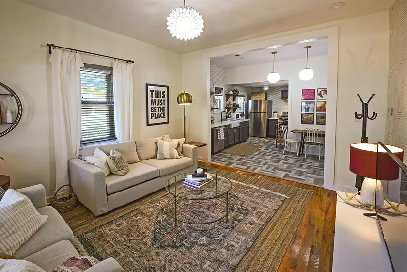 Charming House in \"Historically Hip\" Cooper-Young - Image 1