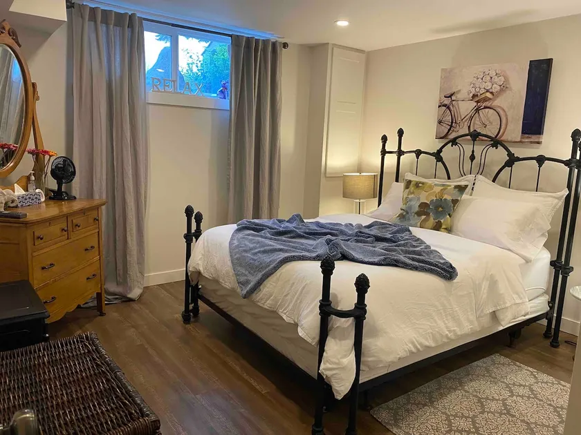 Romantic Country Suite in the City-3 min from WEM - Image 1
