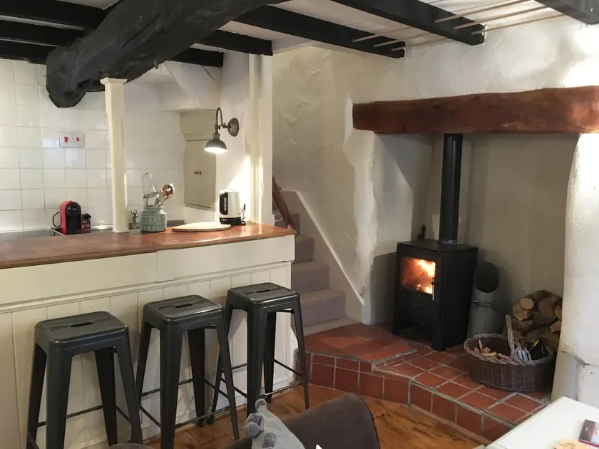 TEDDY'S COTTAGE, DARTMOOR - COSY RURAL ESCAPE - Image 1