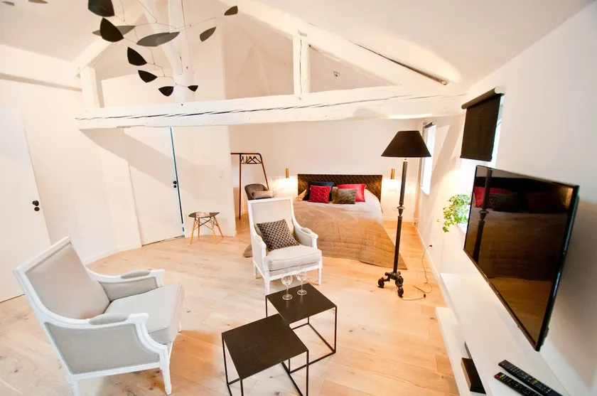 New ”la Chambre à côté” St Louis - Image 1