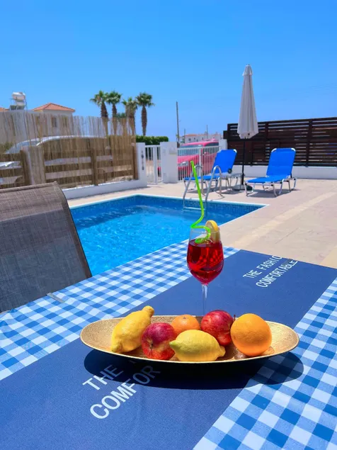 3 Bedroom Coral Bay Beach Seaview Villa I Private Pool - Image 1