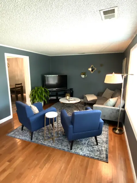 Close to Downtown and IU-Come and Relax!! - Image 1