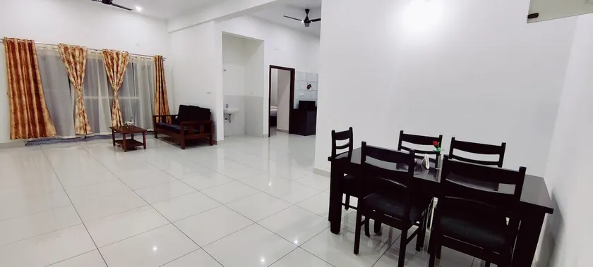 Lovely 2BHK AC apartment - Image 1