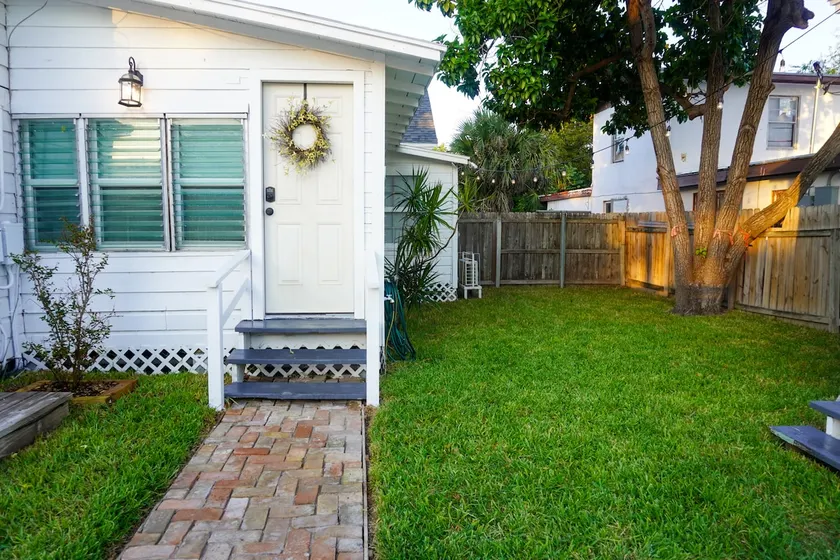 Jefferson House B - Brownsville Historic District - Image 1