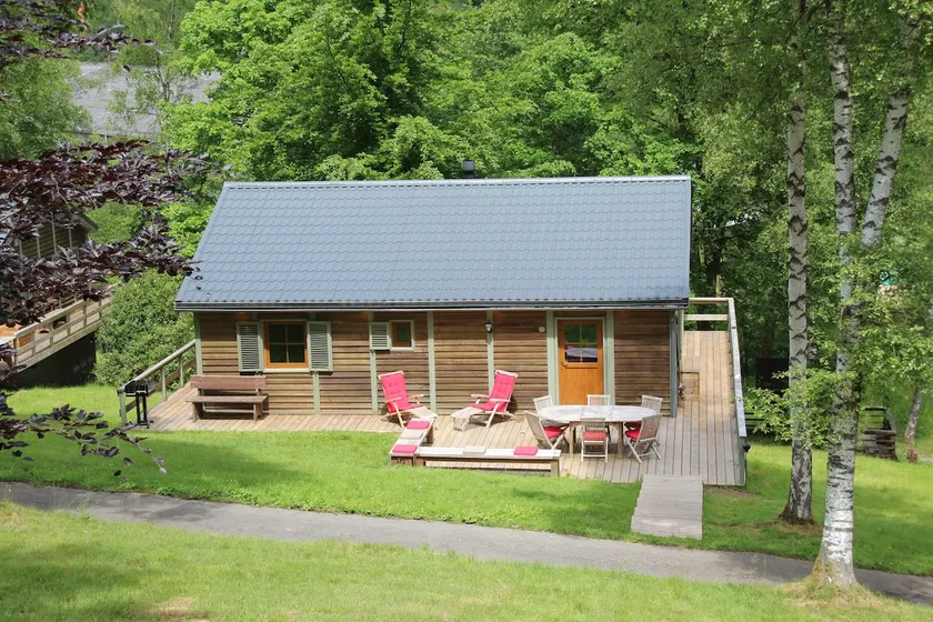 Cozy cottage, the nest of the tits - Image 1