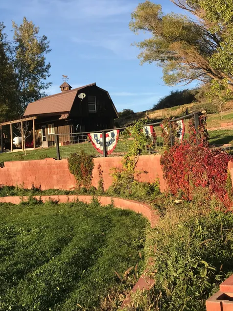 The Barn in Coal Creek - Image 1