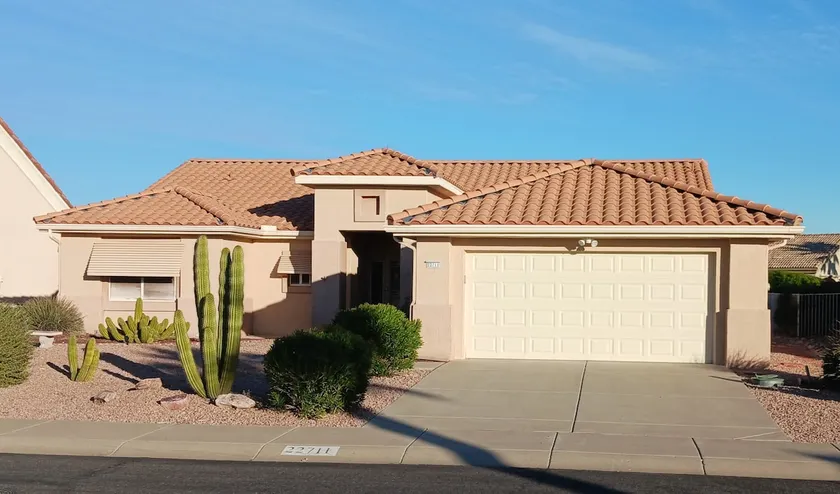 Stylish and Spacious 2BD, 2BA Sun City West home. - Image 1