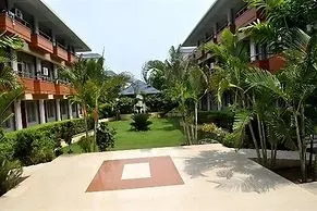 Resort Living in Puri Beach 2 adjacent flats - Image 1