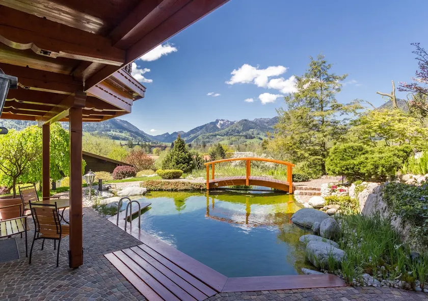 Hochfelln - luxury apartment by the natural pond - Image 1
