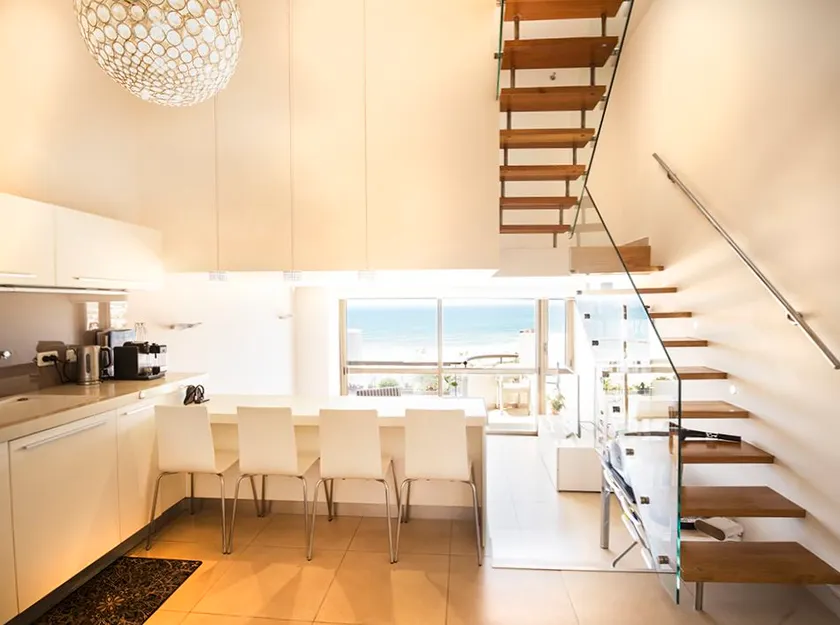 Sea front panoramic duplex roof-top - Image 1