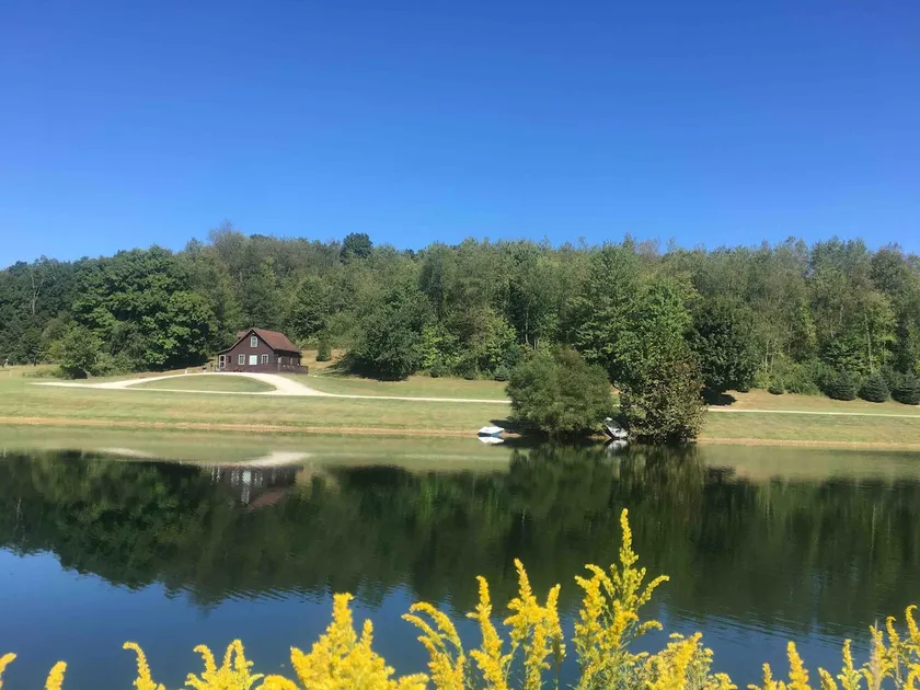 OHIO COZY COUNTRY CABIN AND RECREATION - Image 1