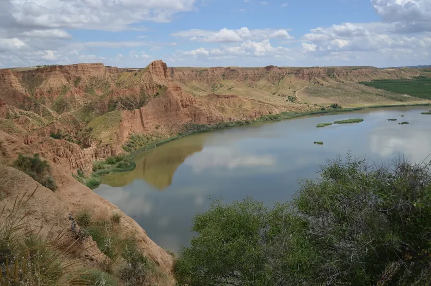 A stone's throw from Toledo and Las Barrancas de Burujón - Image 1