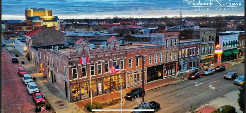 Riverfront! - Historic FoxBriar - 1BR Elegance! - Image 1