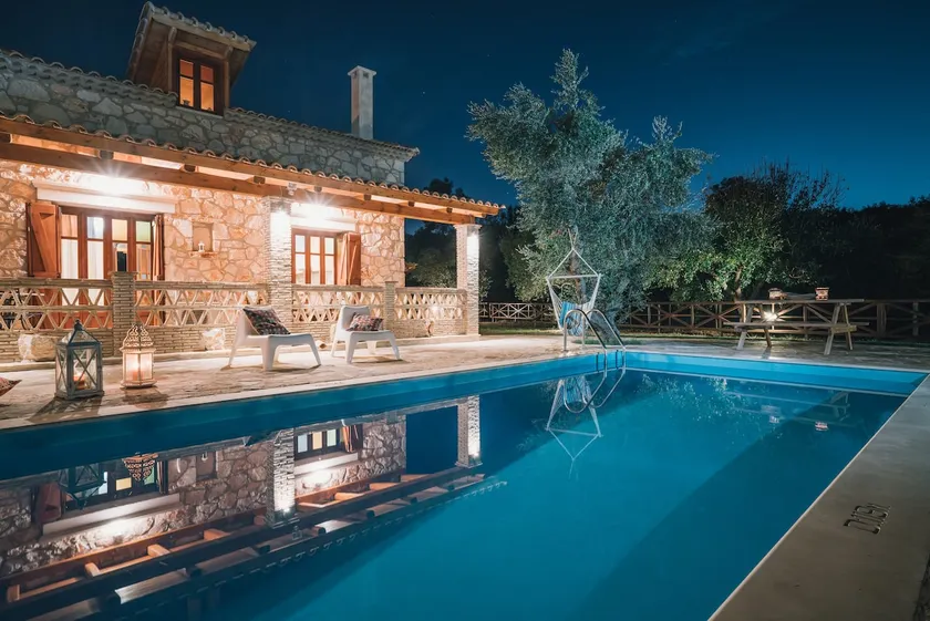 Alegria Villas Complex - Image 1