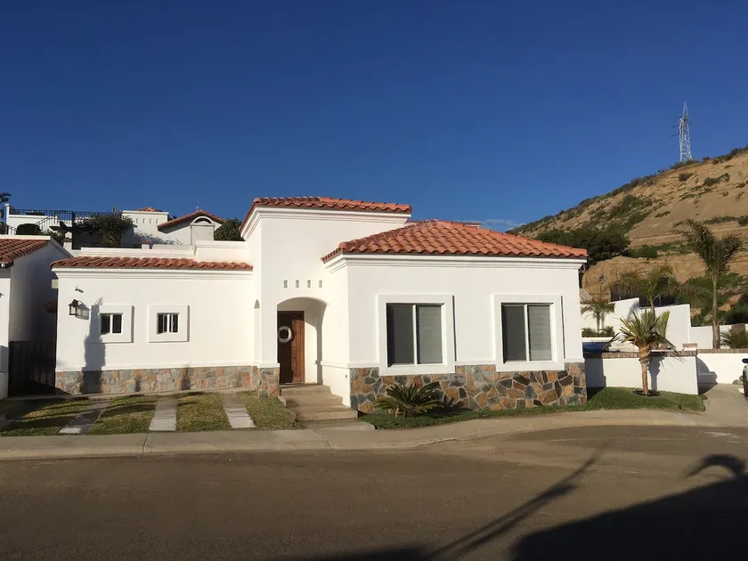 El Descanso Rosarito, private pool and Jacuzzi. - Image 1