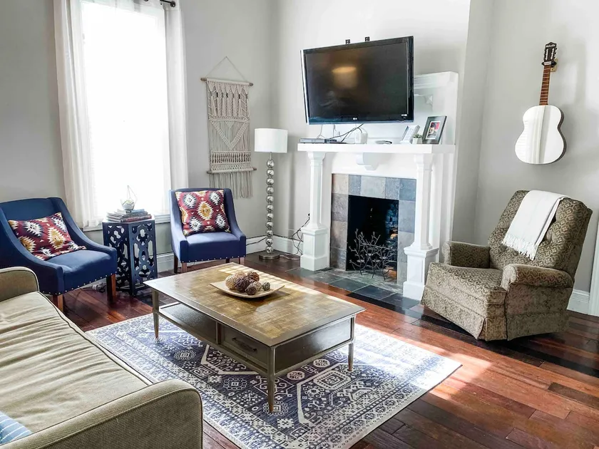 7 mins to downtown | Spacious East Nashville home - Image 1