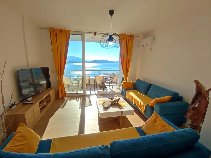 DIAMOND PERFEKT APARTMENT SARANDA-100 m from beach - Image 1
