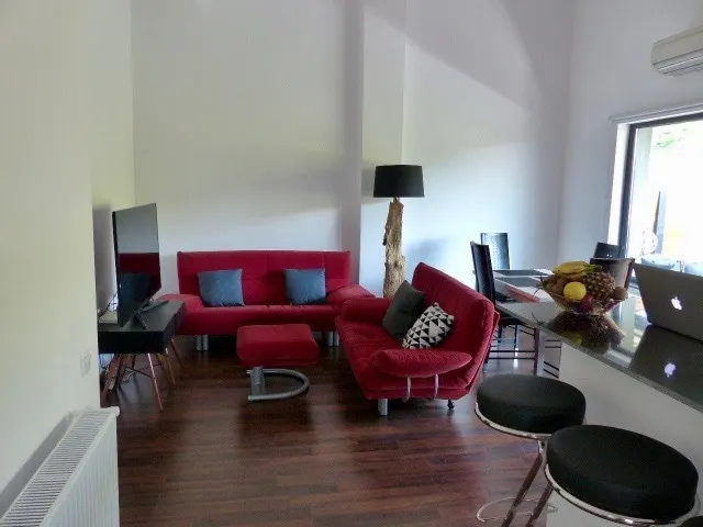 Modern, deluxe apartment in rural part of Floresti, Cluj-Napoca - Image 1