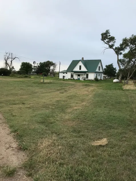 Peaceful Valley Ranch on Emerald Elm Road - Image 1