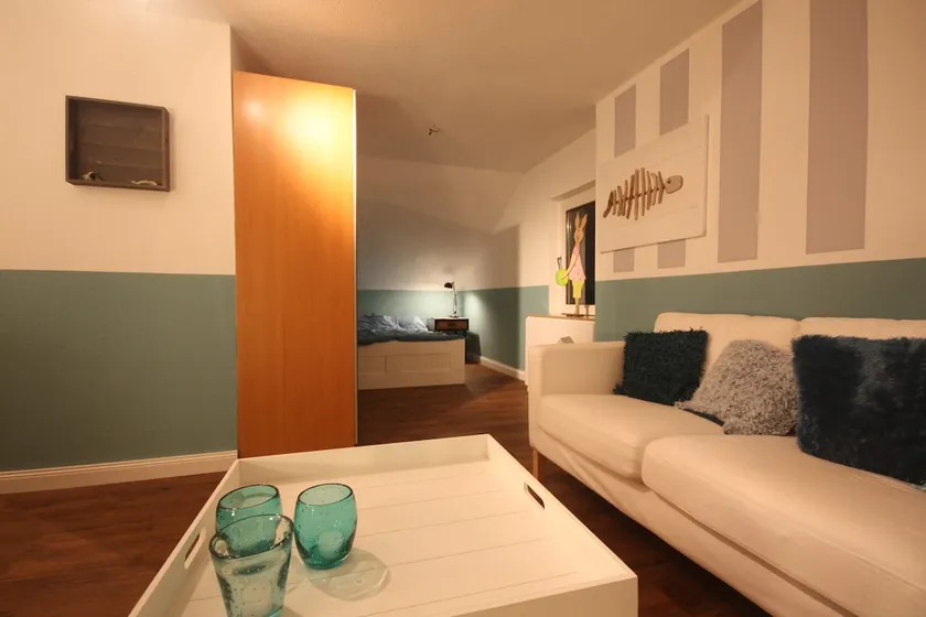 Modern 70sqm apartment in Dortmund South - Image 1