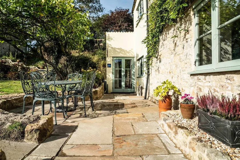 Valley View Farm Annexe - Image 1