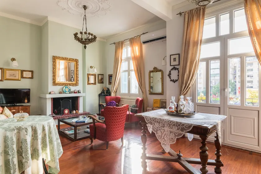 City Center Landmark House - Image 1