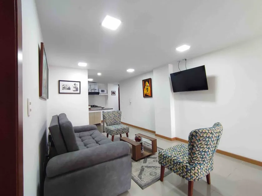 Cozy and beautiful apartment - Image 1