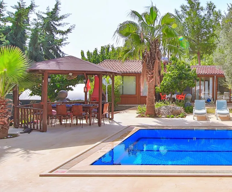 Swimming pool with kitchen for 2 in Kaş, Antalya - Image 1