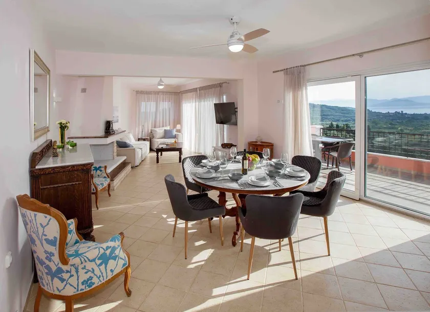 Spacious House with extraordinary view in Corfu - Image 1