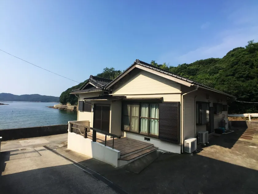 Kojima Kameura Beach Hotel - Image 1