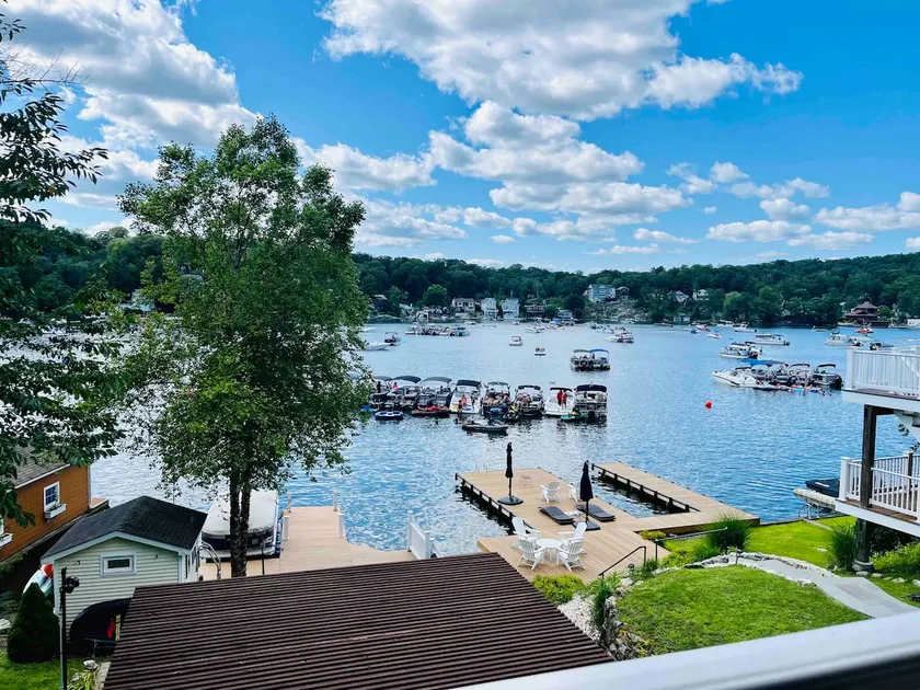 Lakeside Living on Lake Hopatcong - Image 1