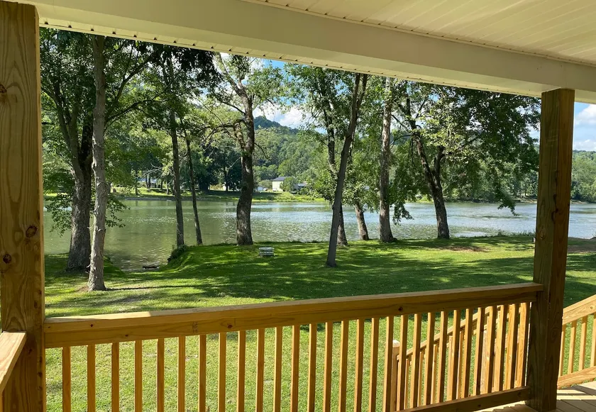 Pleasant View - A brand new riverfront getaway! - Image 1