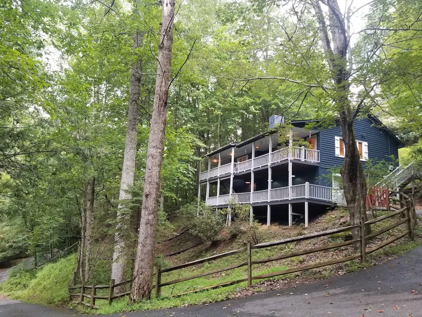 Peaceful getaway. Perfect for couples or families - Image 1