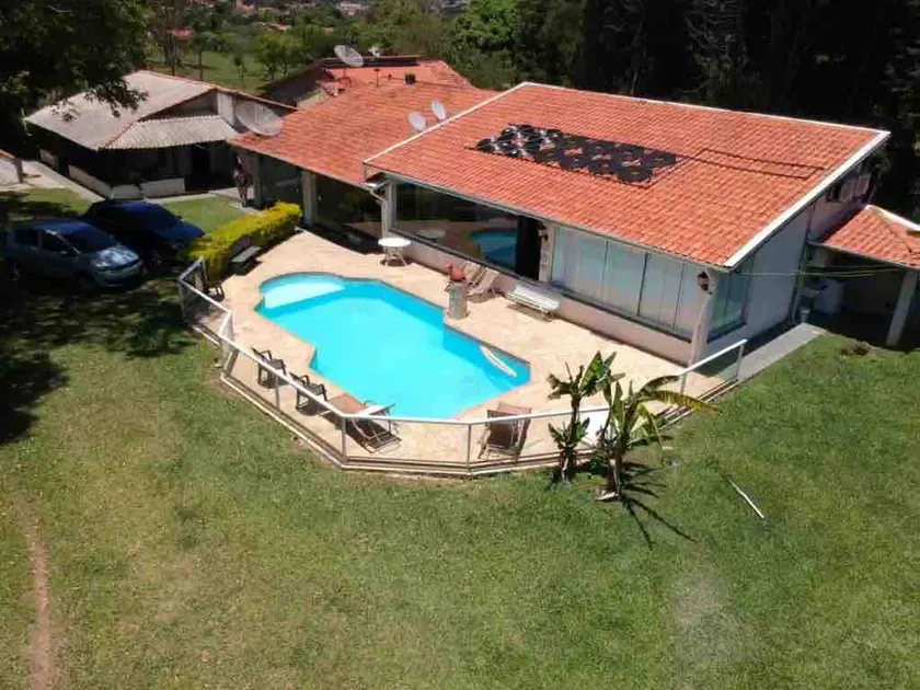 High-end farmhouse Sarapui SP 142 km from SP Wi-Fi - Image 1
