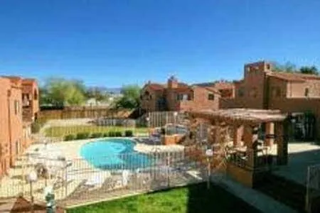 Copper Star 2BR/2BA Gated Condo in Central Tucson - Image 1