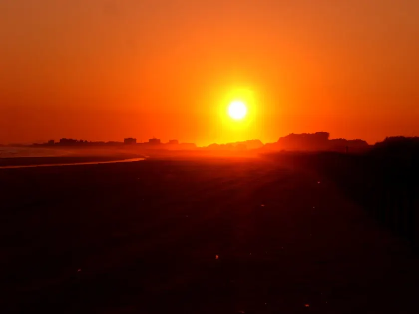 Costa de La Luz. Sand, Sea, Sun, and Beach. - Image 1