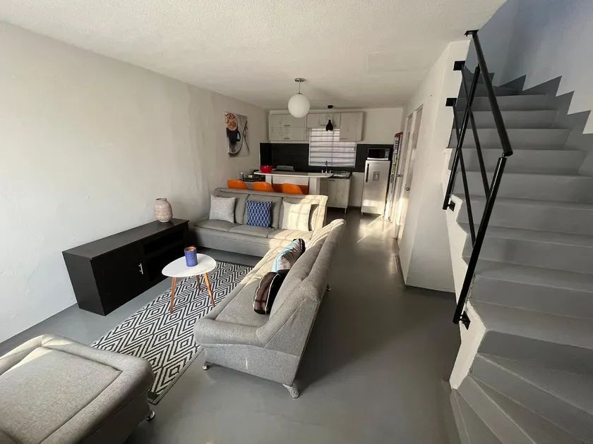 Beautiful house in a quiet private community. - Image 1
