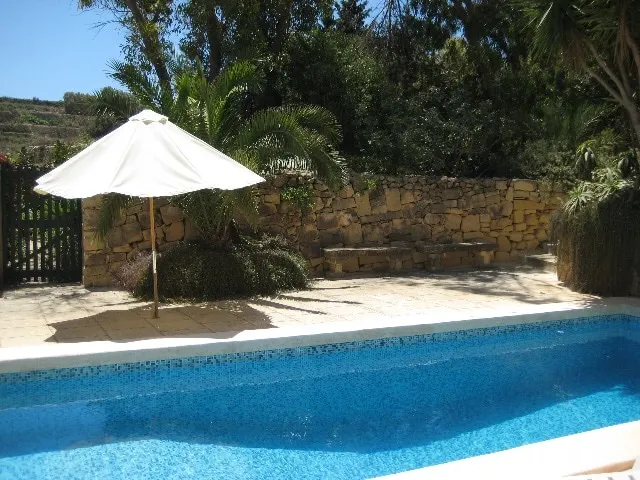 Family House with Pool and Seaview - Image 1