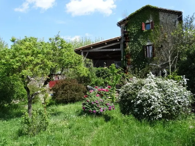The countryside in the heart of the village Possible? - Image 1