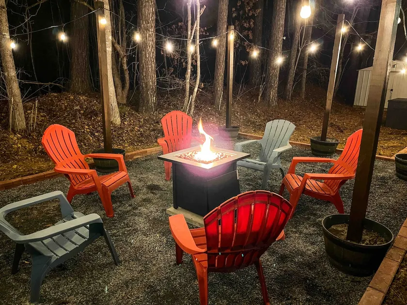 Modern~Firepit~Grill~10 mins from downtown Raleigh - Image 1