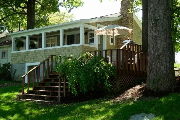 Indian Lake Treehouse Waterfront Cottage - Image 1