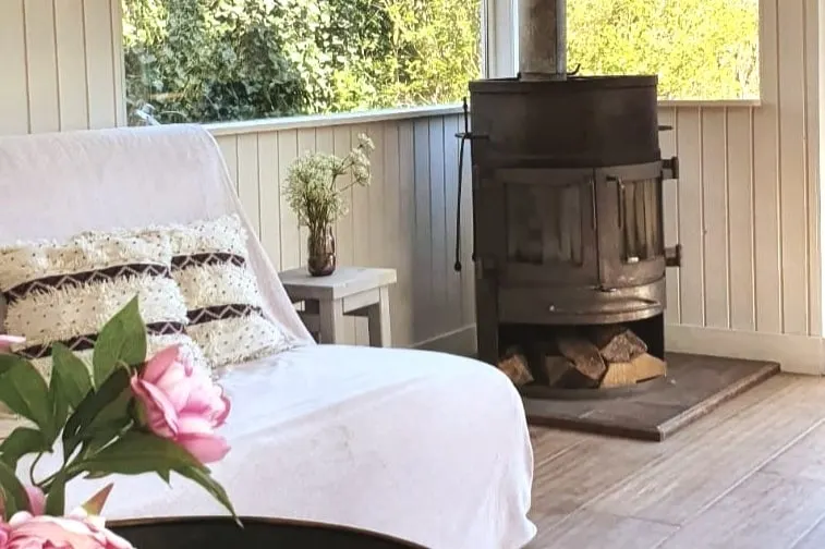 Lovely holiday home with garden in the centre of Egmond-Binnen - Image 1