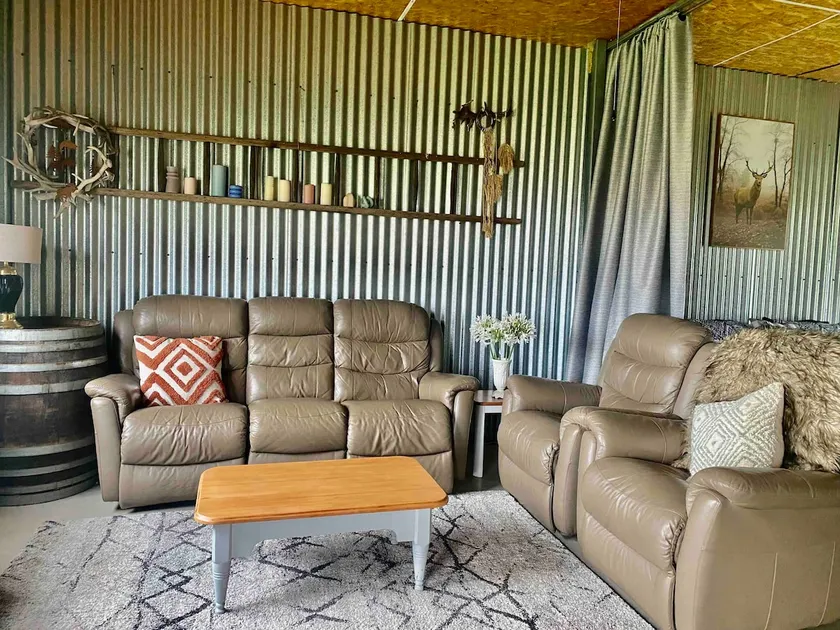 Beaunart cabin - Image 1