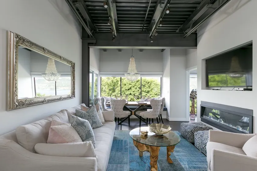 Designer Penthouse - Downtown Waterfront! - Image 1