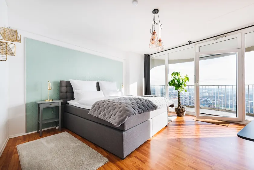 GREAT CITY VIEW | 26 FLOOR | Netflix/Boxspringbett - Image 1