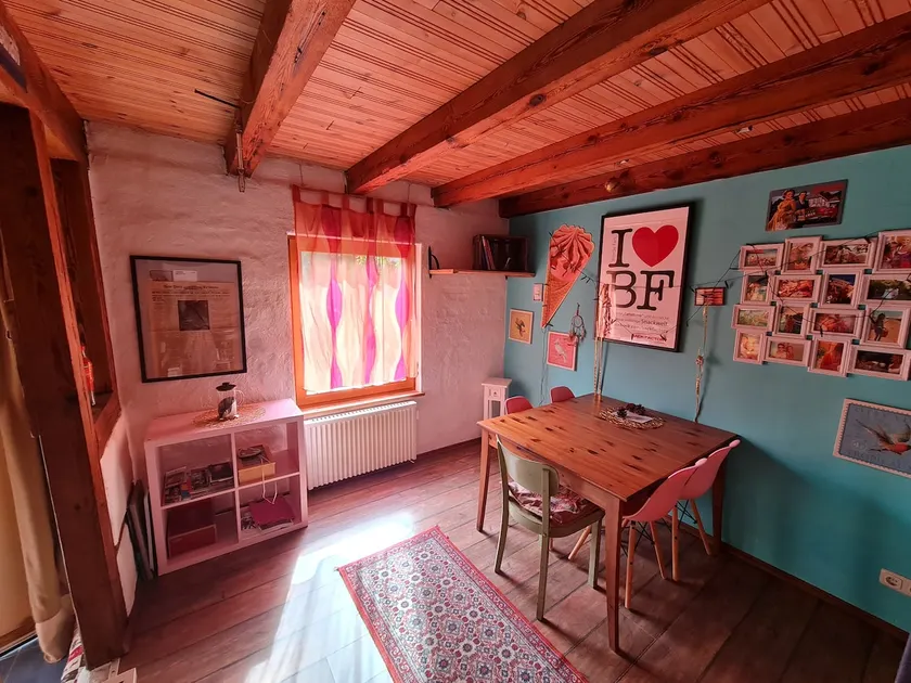 Berthi's Townhouse in city center - Image 1