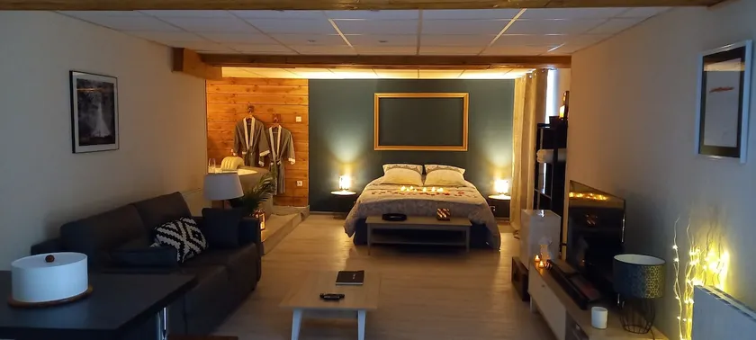 Cozy apartment with JACCUZI near Canal du Midi - Image 1